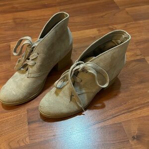 Dolcetta suede booties, size 8.5